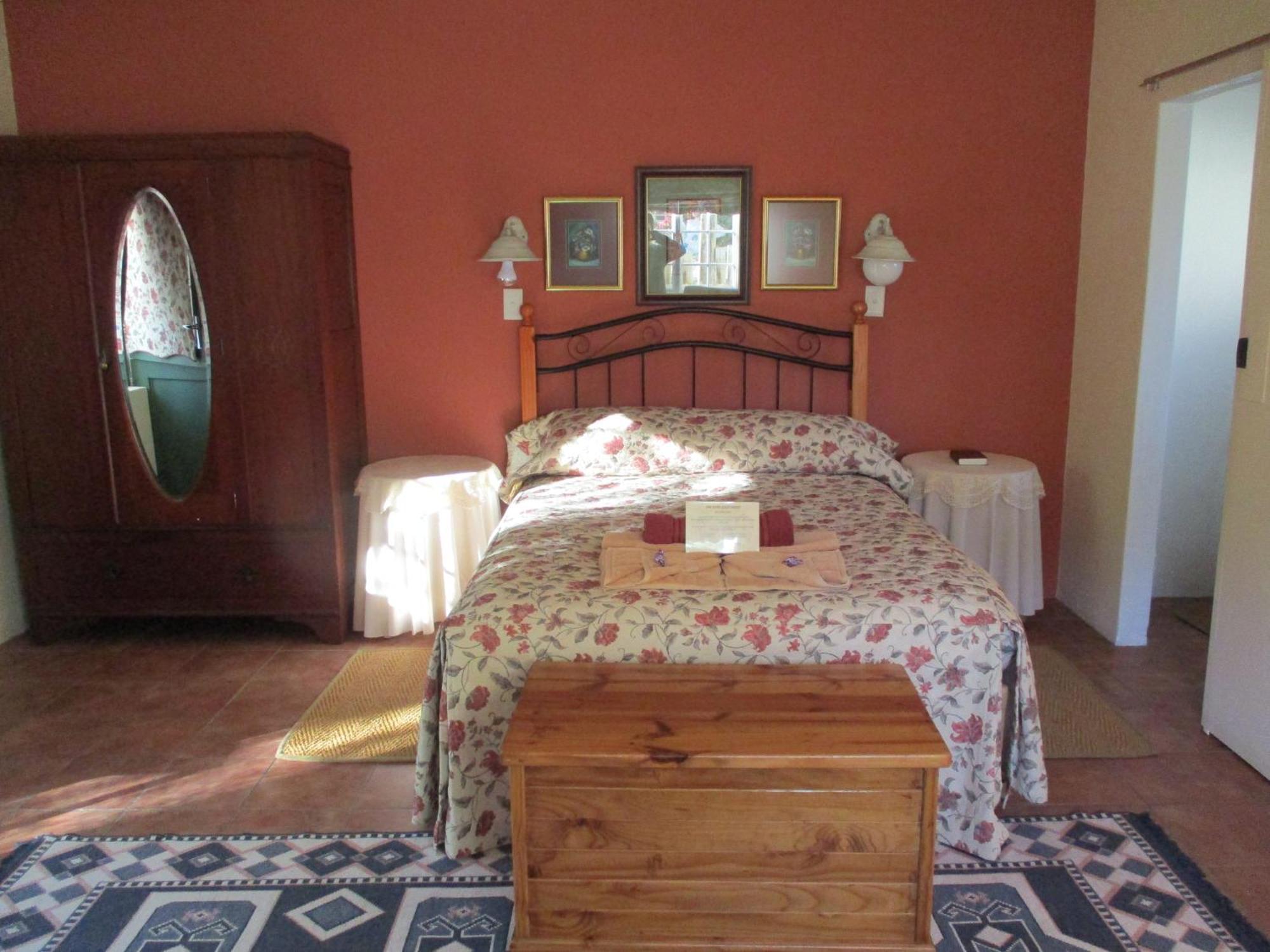 Van Rhyn Guest House Vanrhynsdorp Extérieur photo