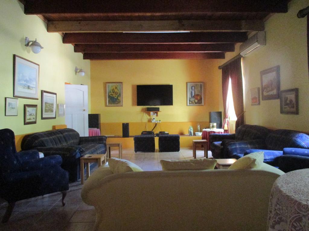 Van Rhyn Guest House Vanrhynsdorp Extérieur photo